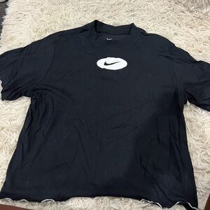 Nike Black Short Sleeve Tees